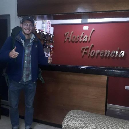 Hostal Florencia ワラス エクステリア 写真