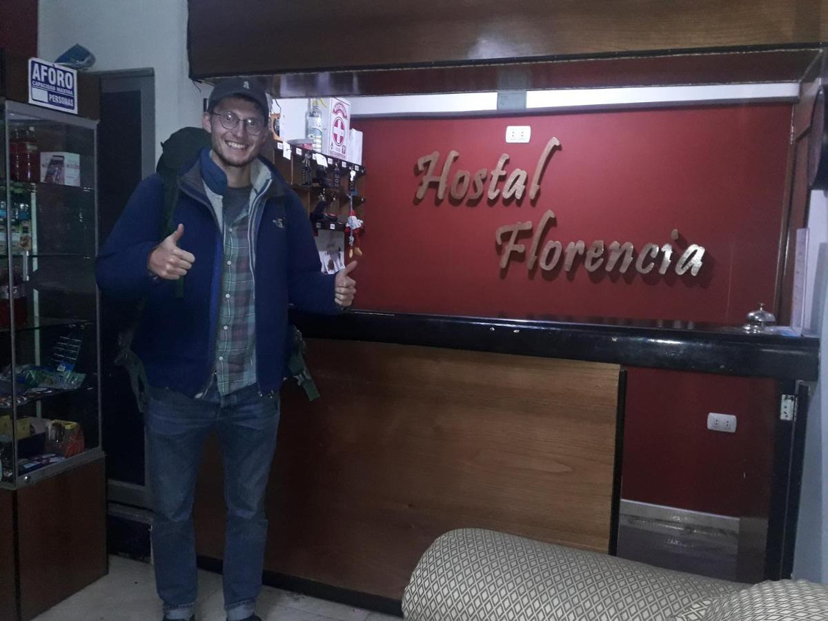 Hostal Florencia ワラス エクステリア 写真